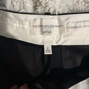 Wilfred Effortless Pant. Black size 6. Never worn. Perfect condition.